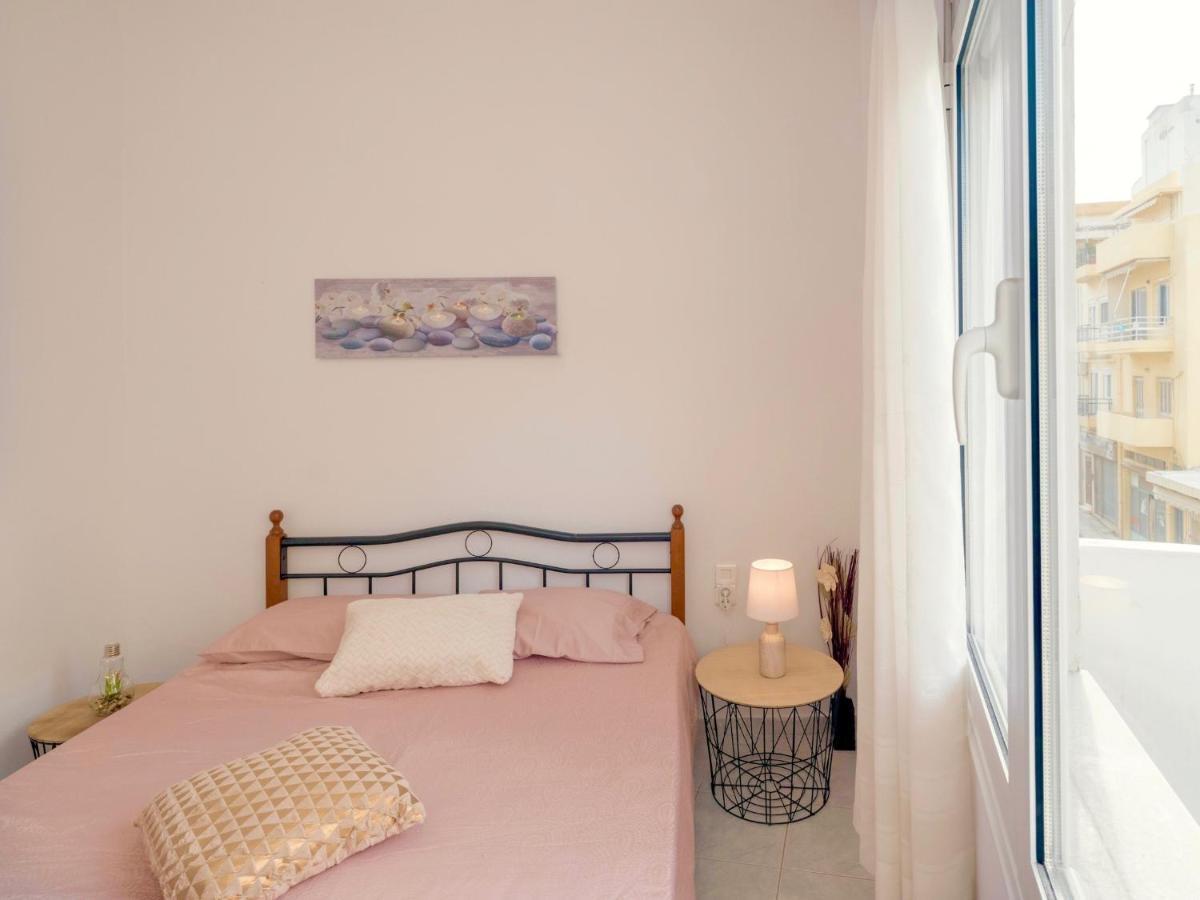 Fam Central Apt Heraklion  Exterior photo