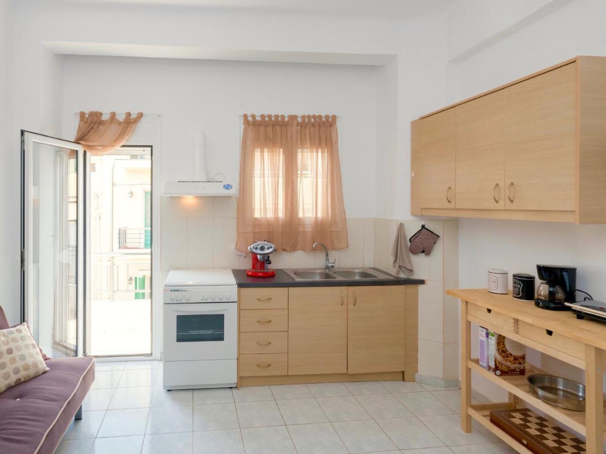 Fam Central Apt Heraklion  Exterior photo